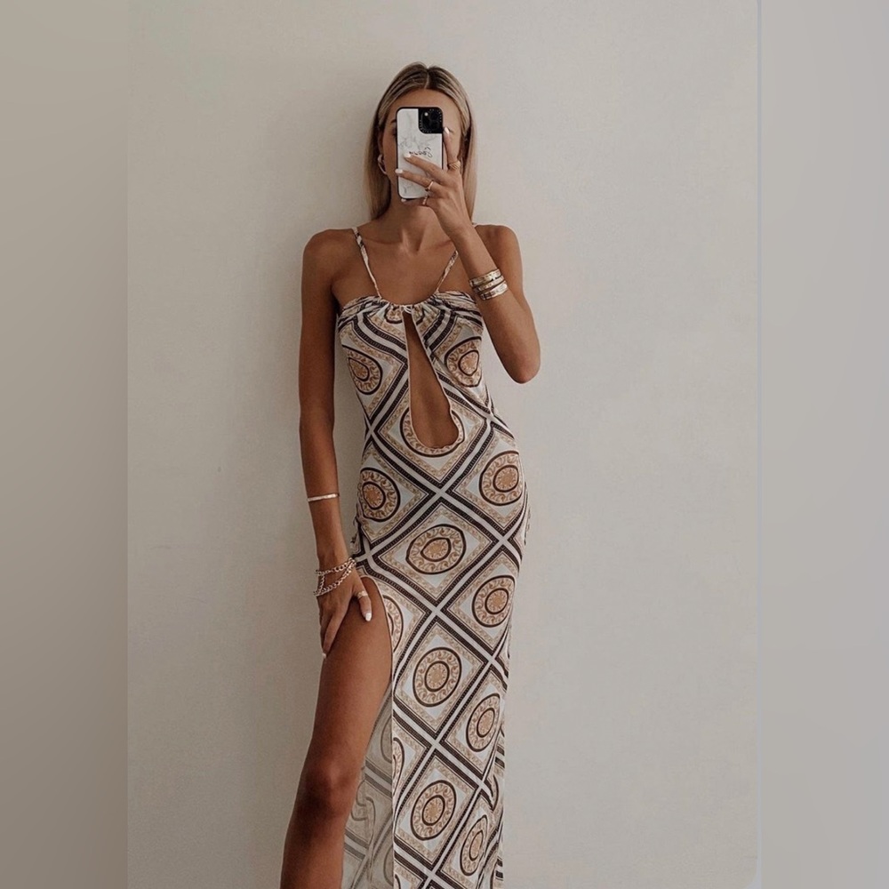 Jagger & Stone The Paris Maxi Dress - Multi color - US 10